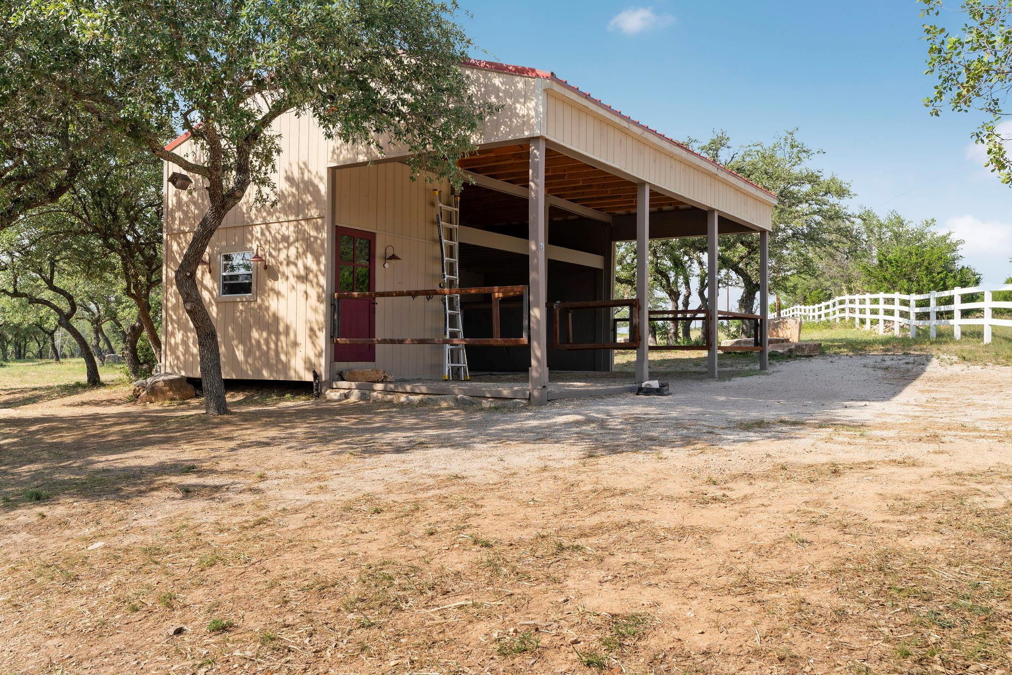 21311 Hamilton Pool RD