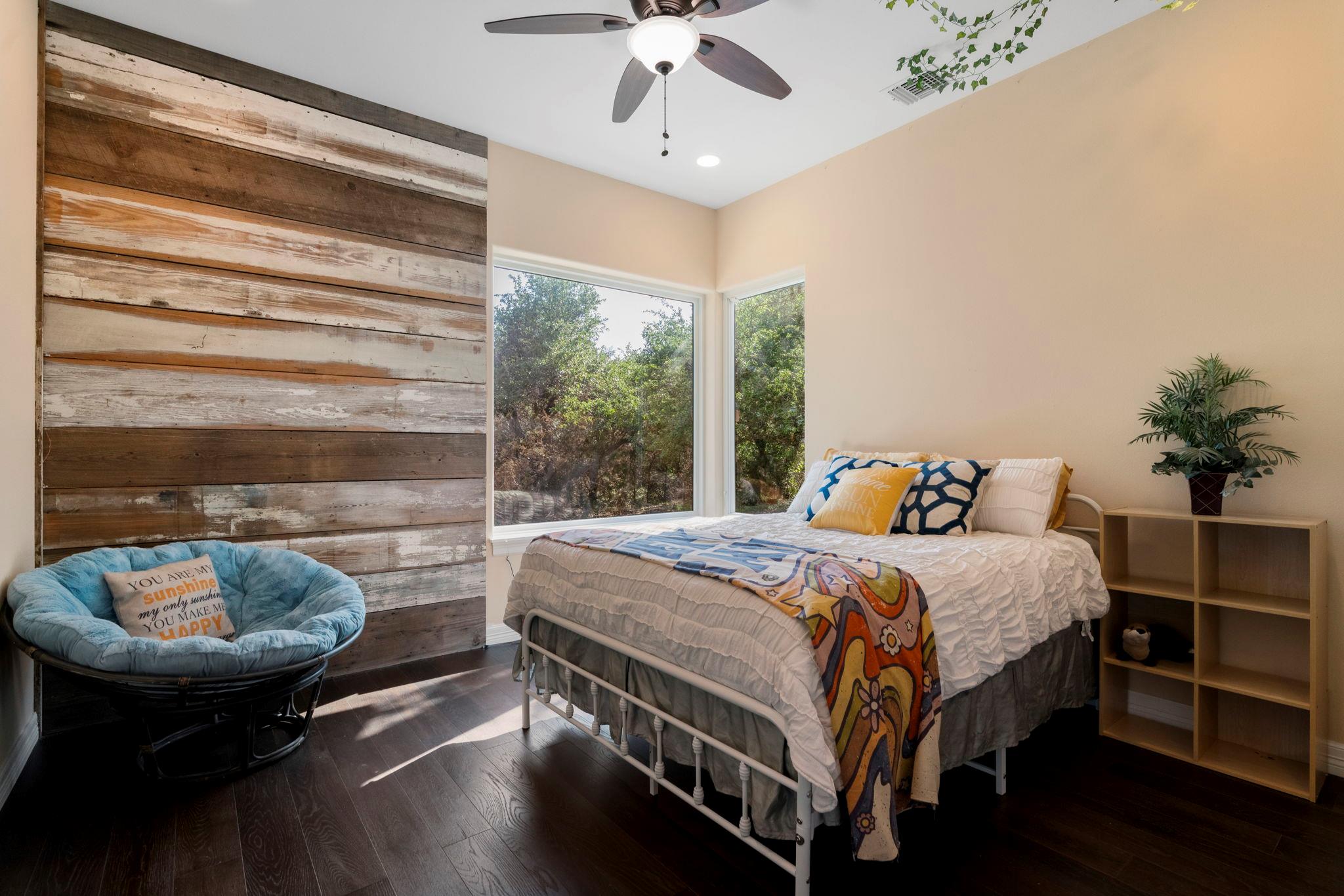 700 Spanish Oak TRL