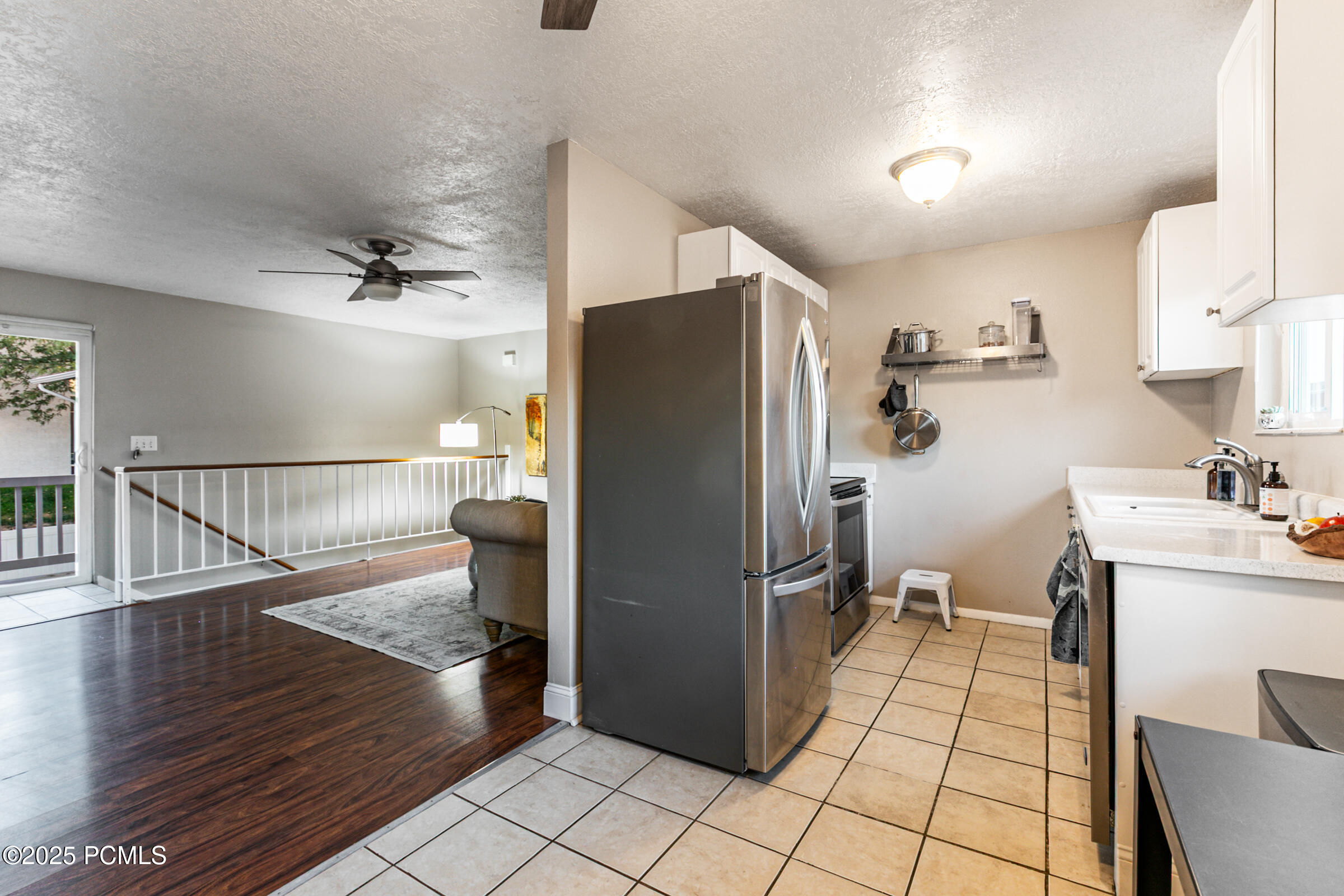 5235 S Glendon Street, Y4