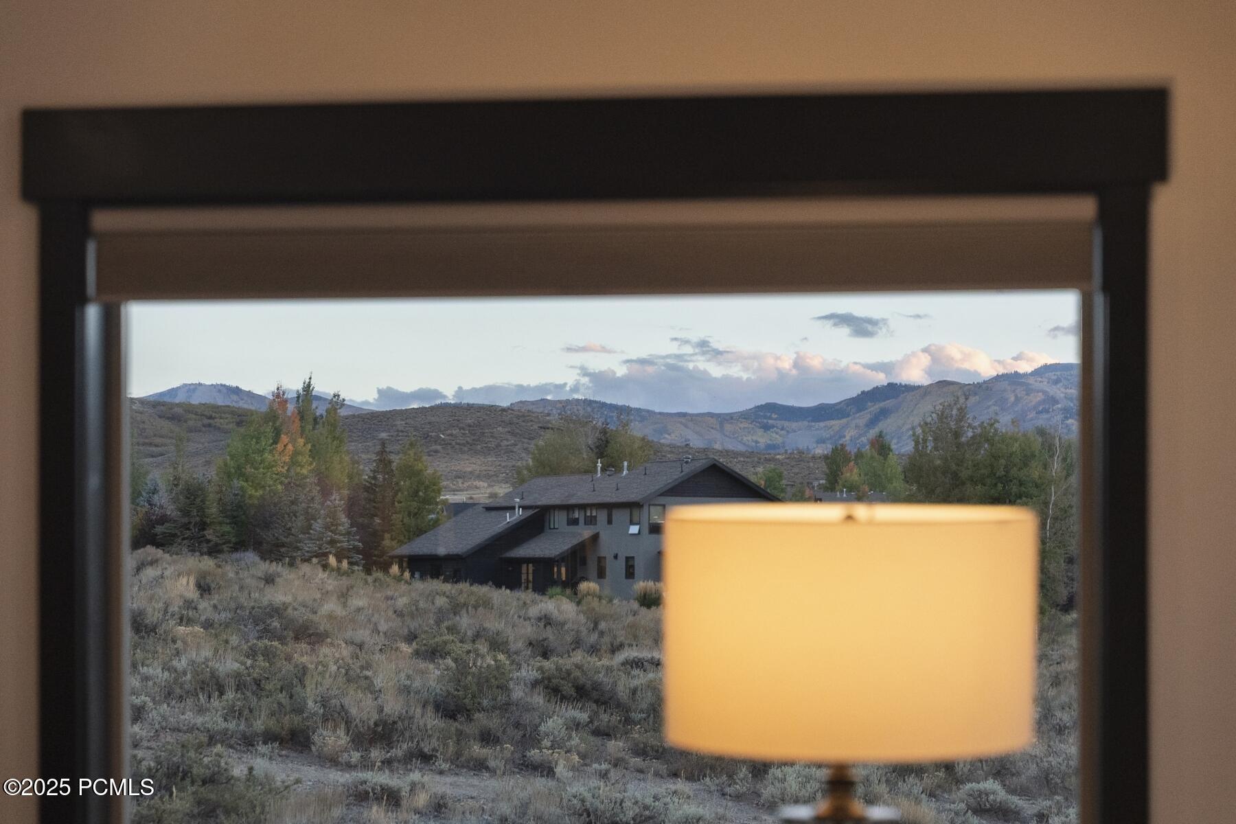 6120 Snowview Drive