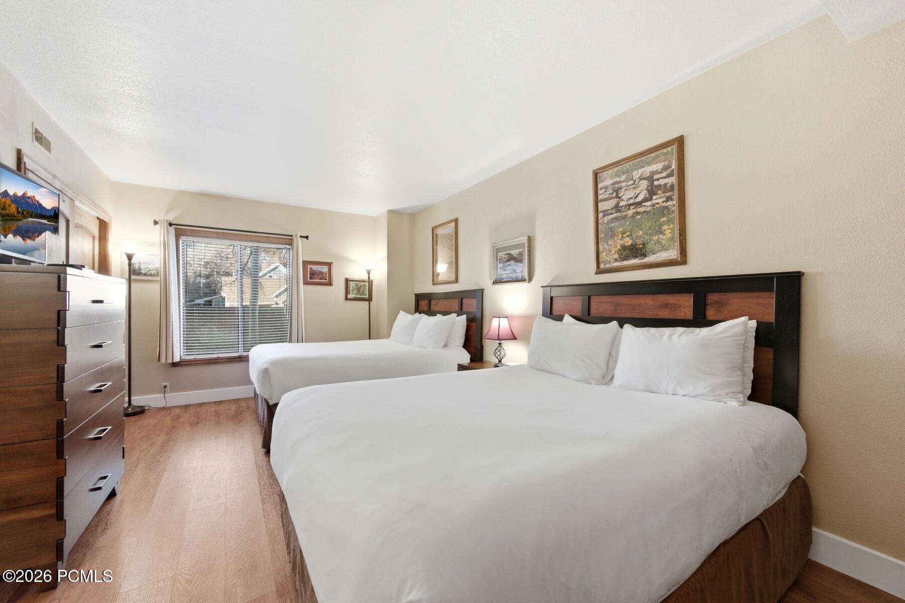 950 Park Avenue 111