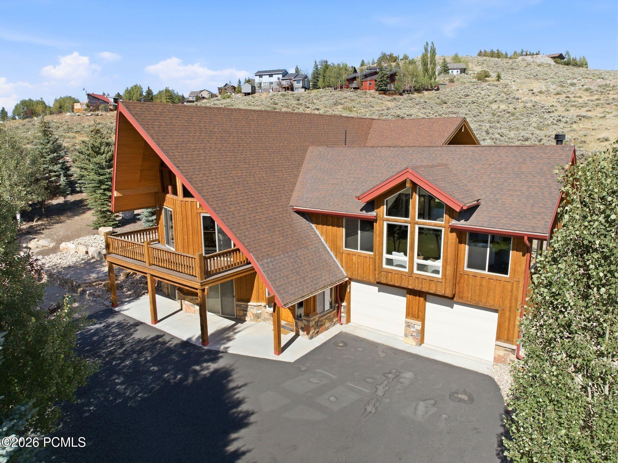 6120 Snowview Drive