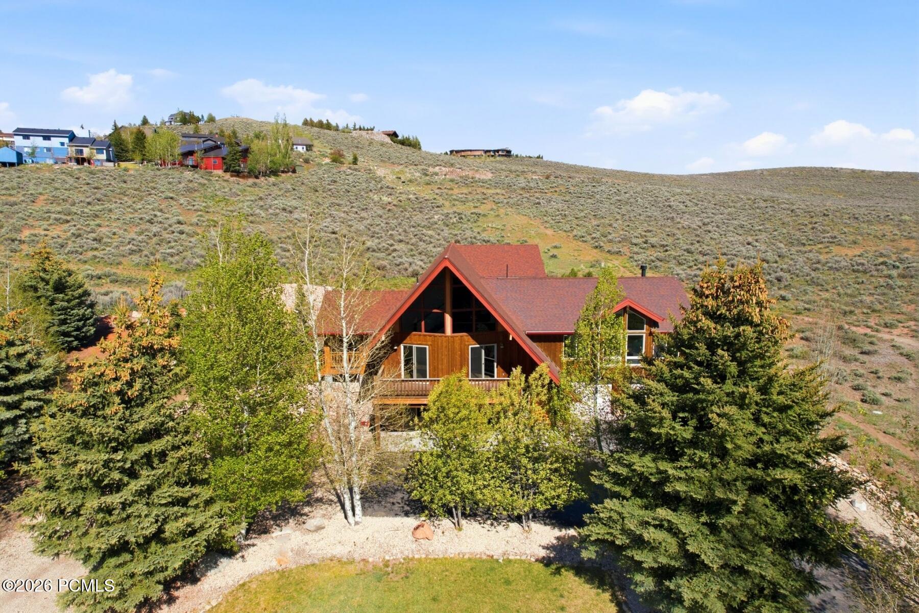 6120 Snowview Drive