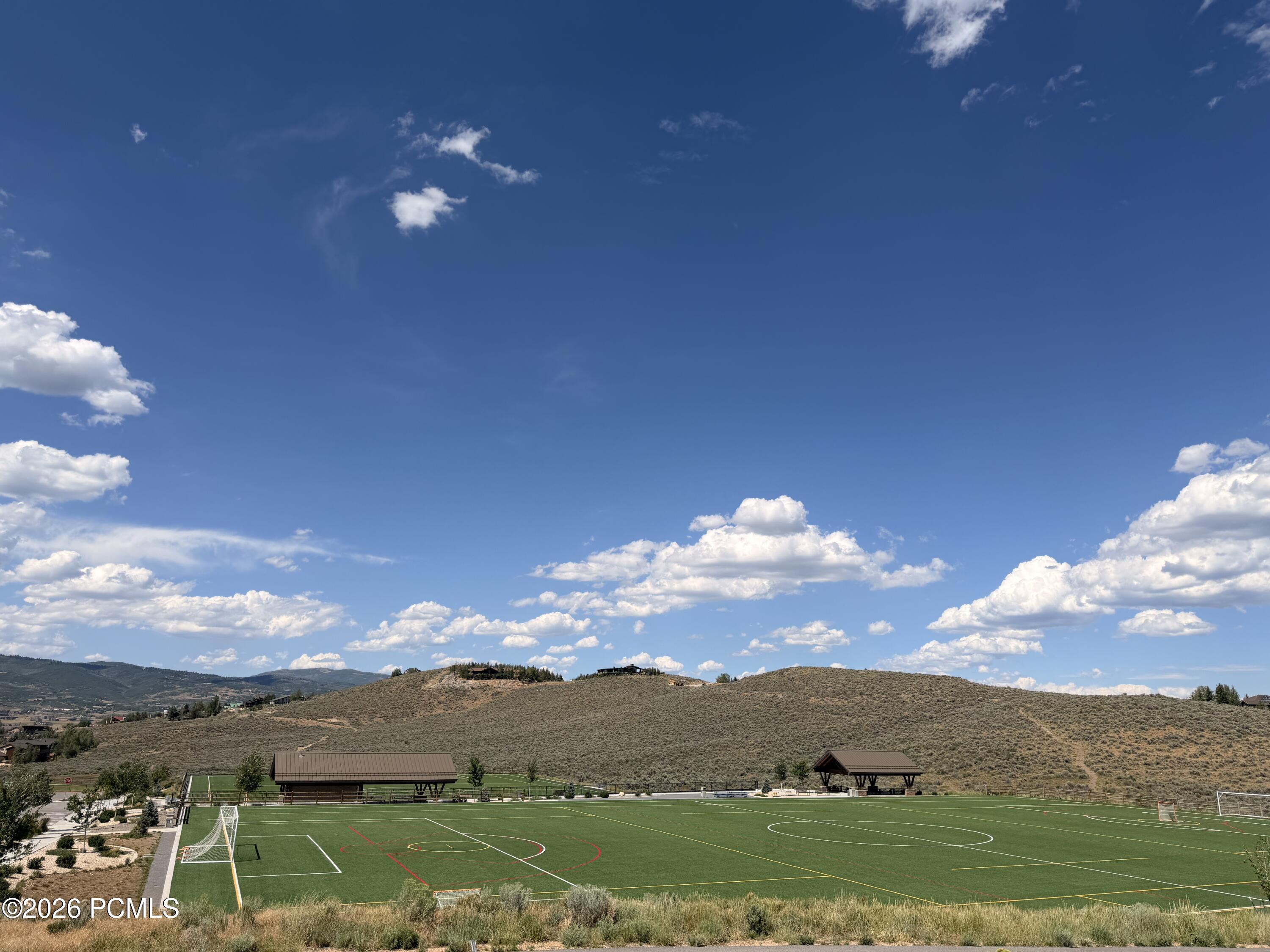 6120 Snowview Drive