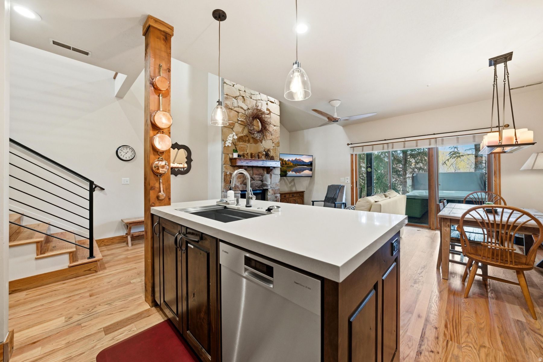 2270 JUPITER VIEW DR #2