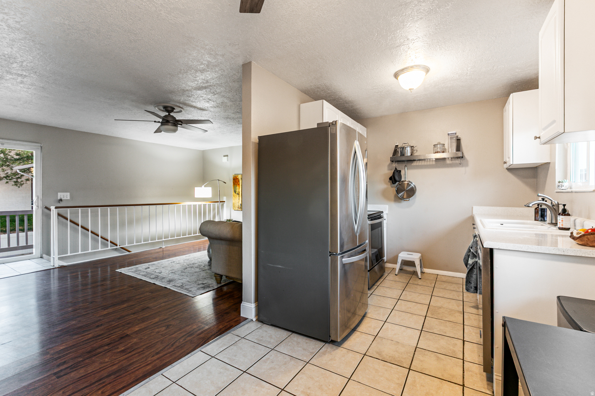 5235 S GLENDON ST #Y4