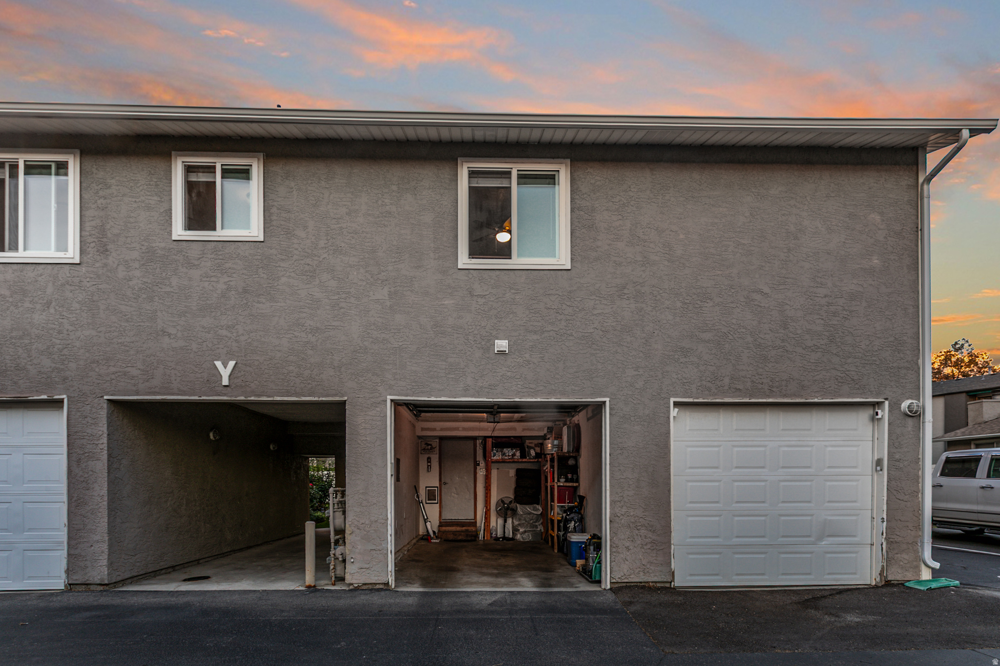 5235 S GLENDON ST #Y4