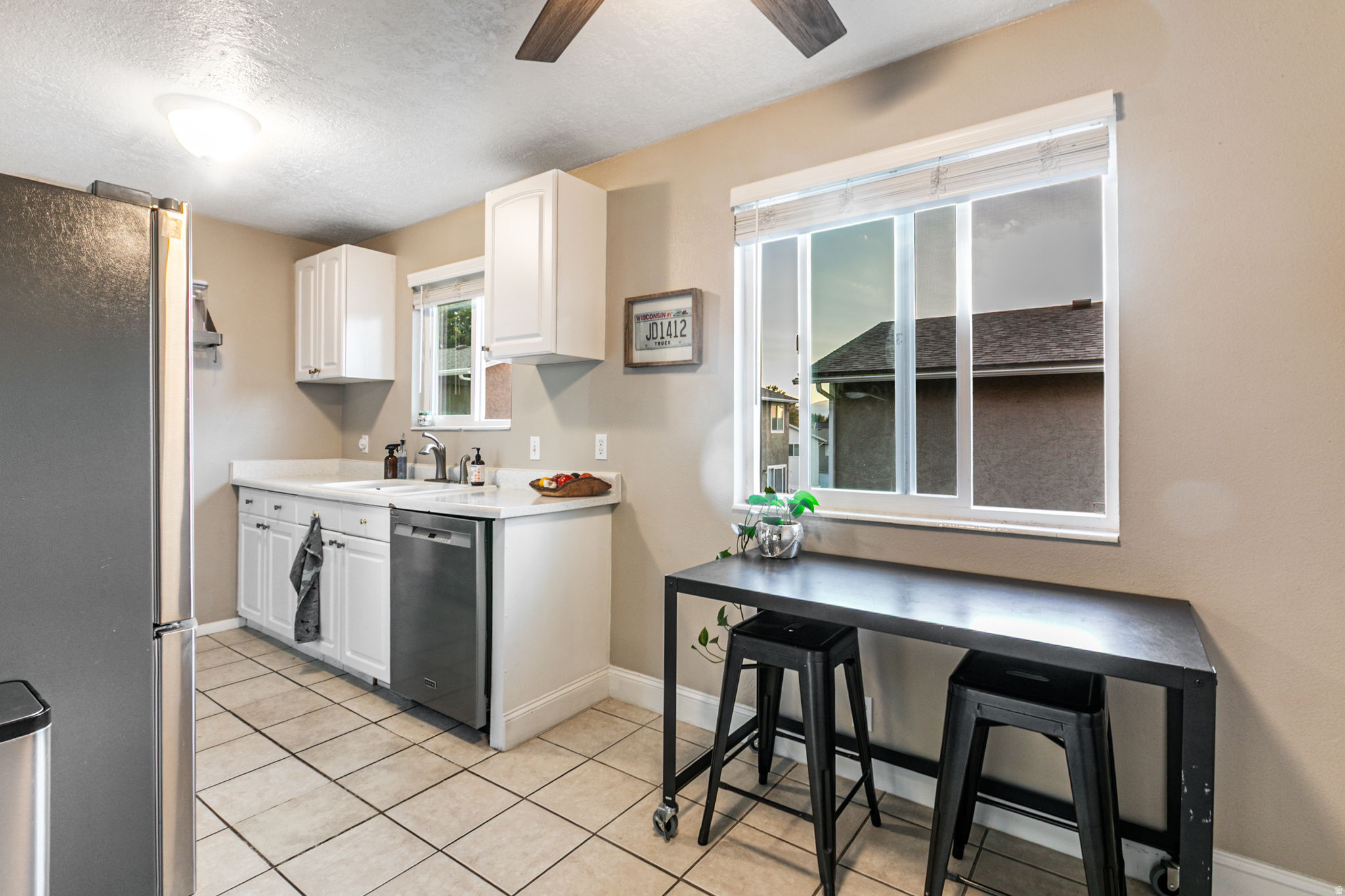 5235 S GLENDON ST #Y4