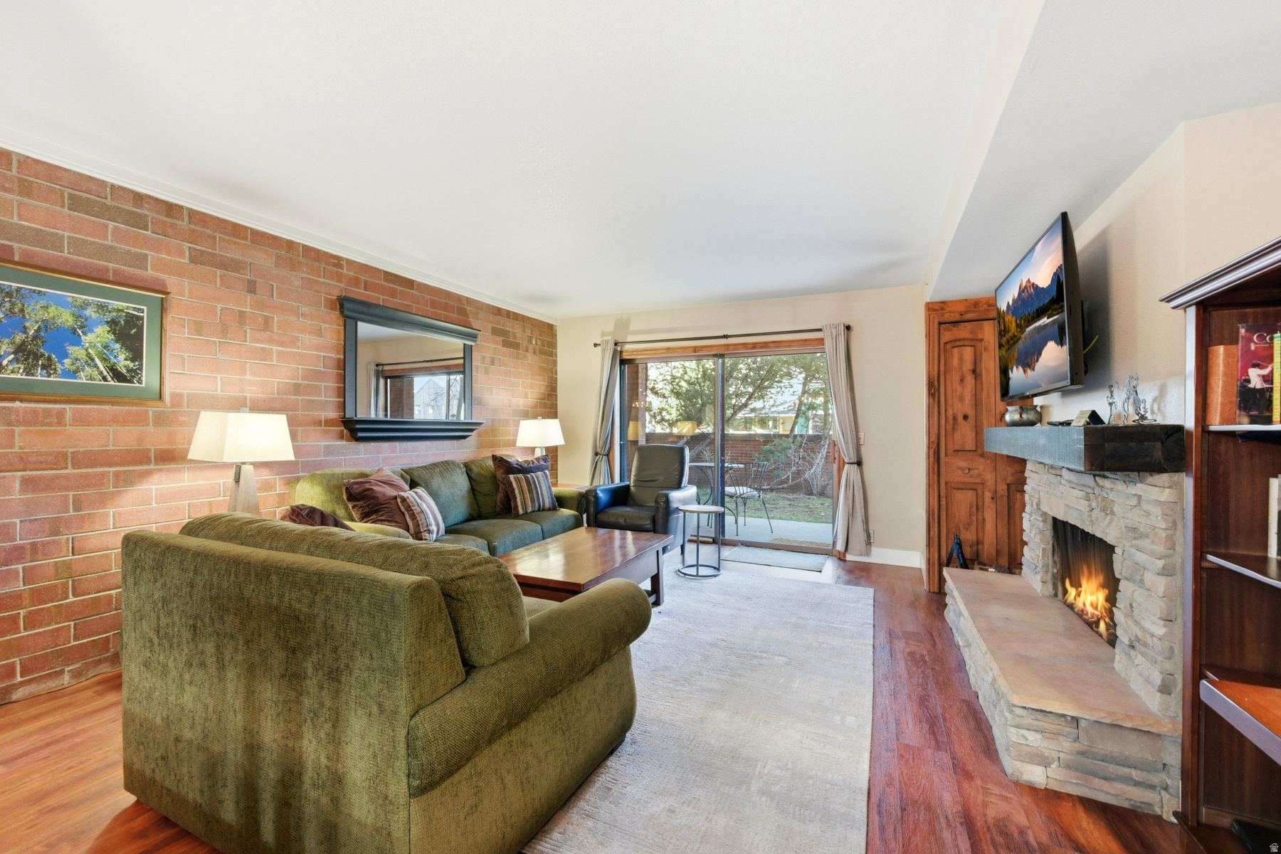 950 PARK AVE #111