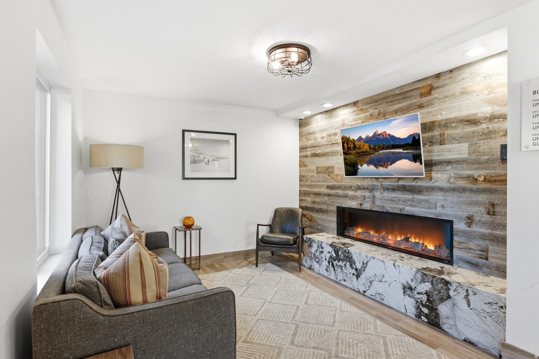 950 PARK AVE #111