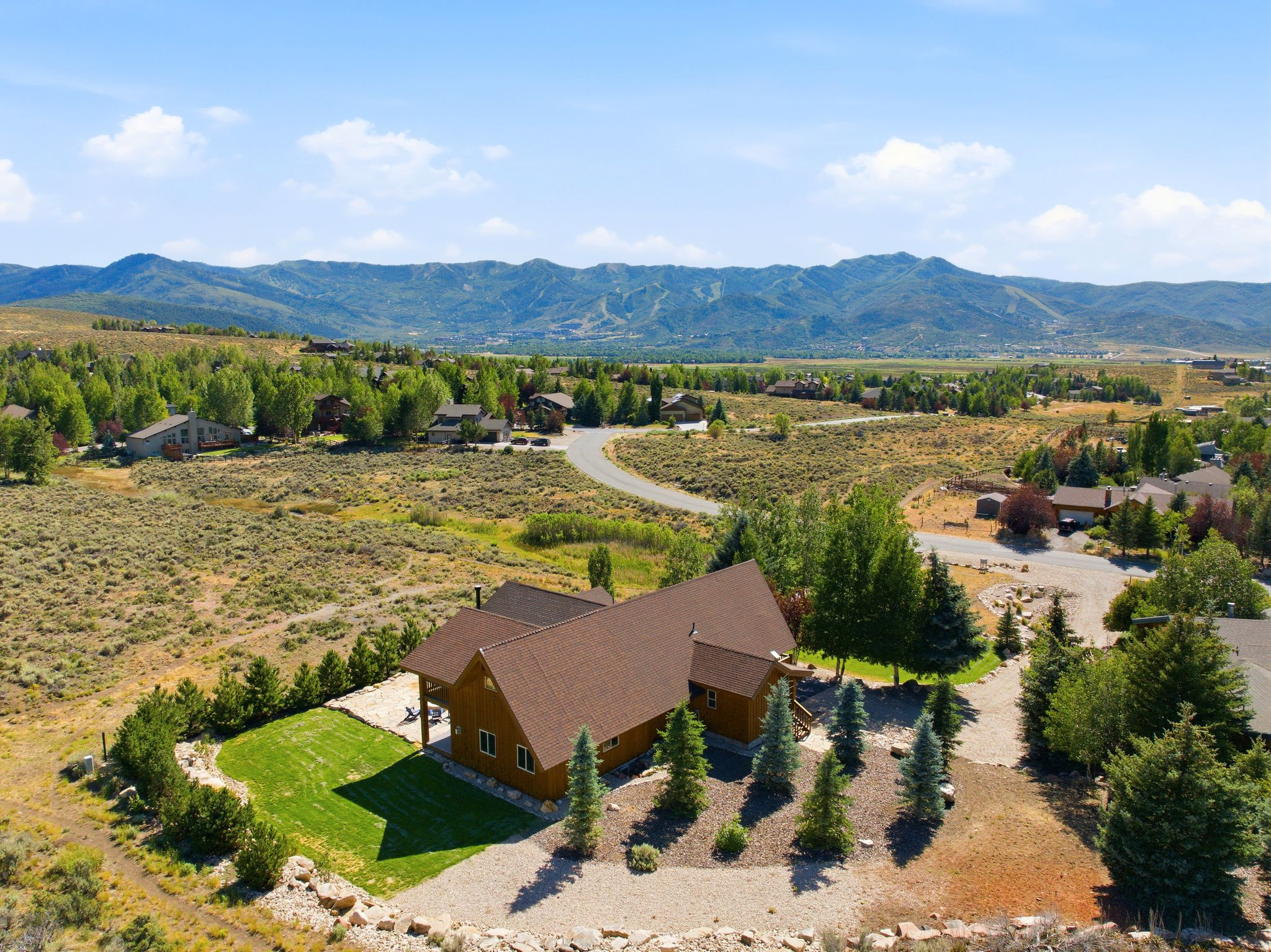 6120 SNOW VIEW DR