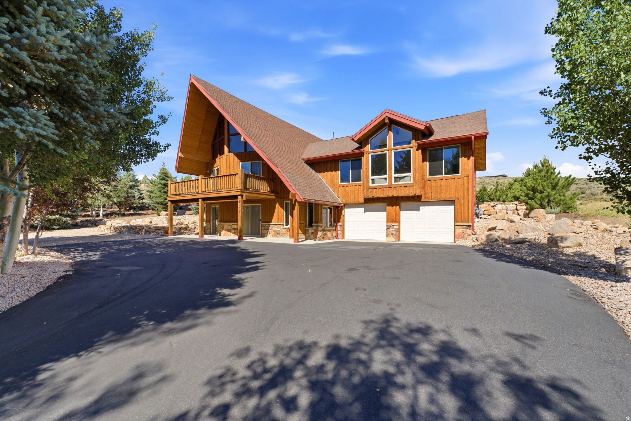 6120 SNOW VIEW DR