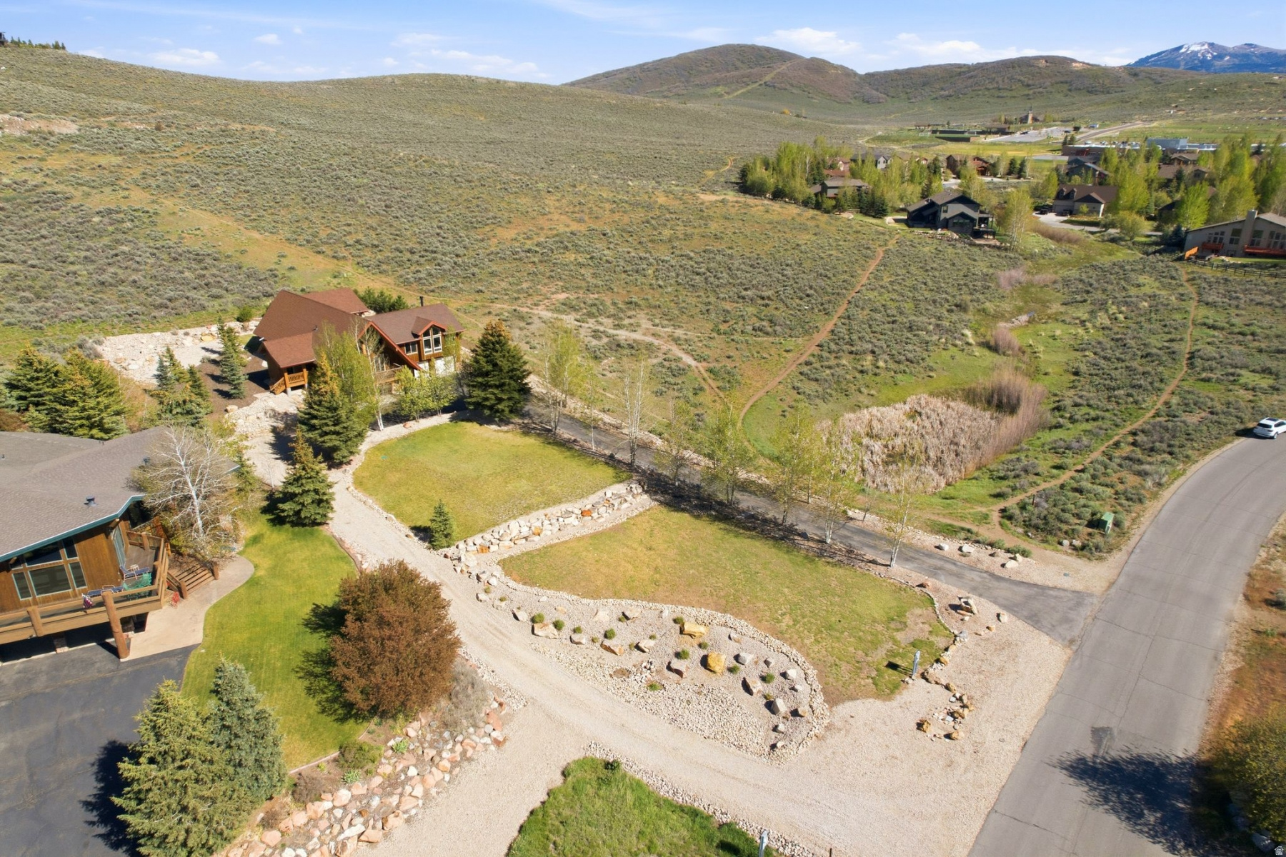 6120 SNOW VIEW DR