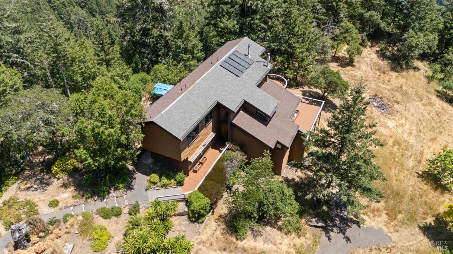 21540 Siri Road