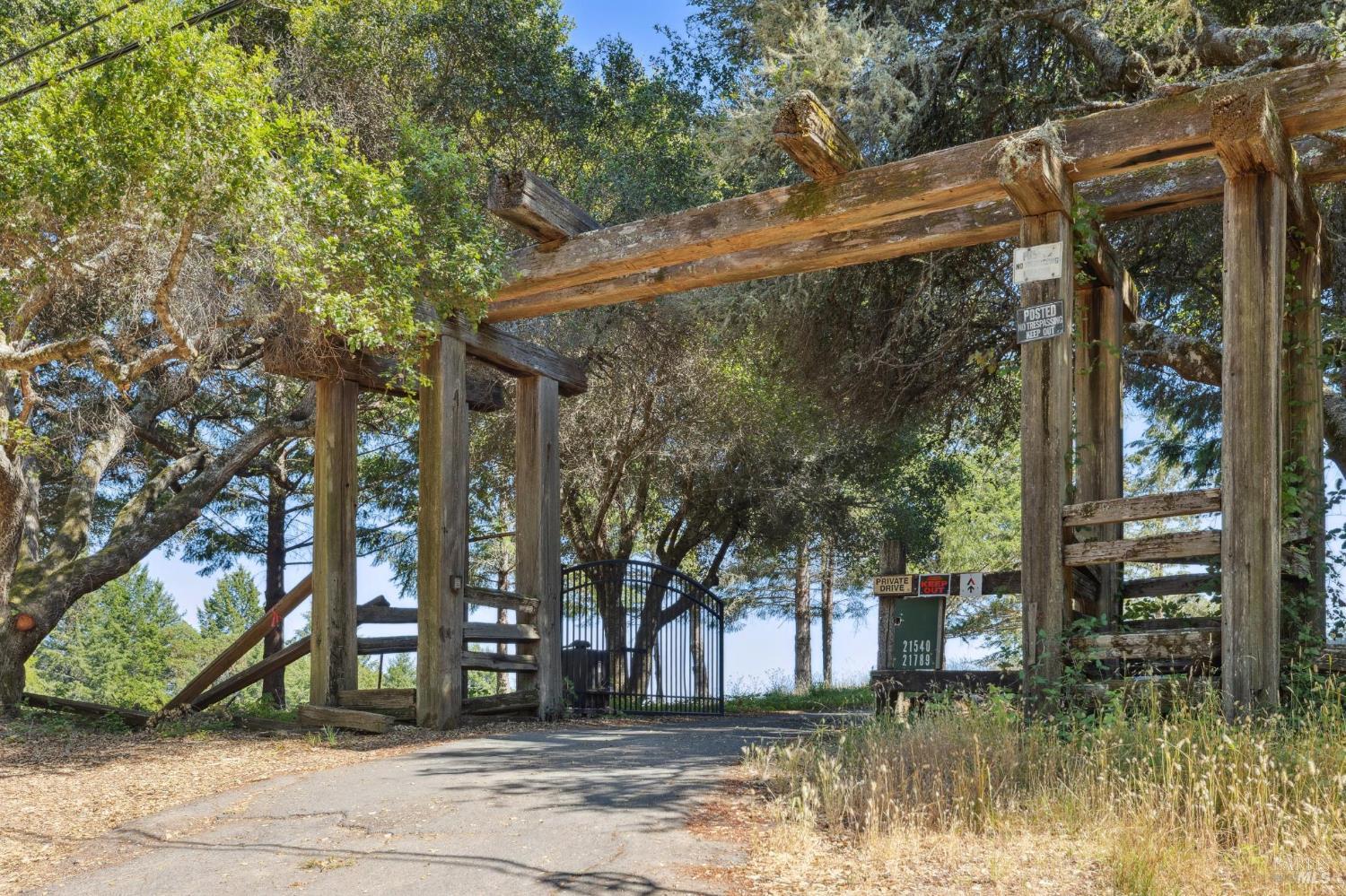 21540 Siri Road