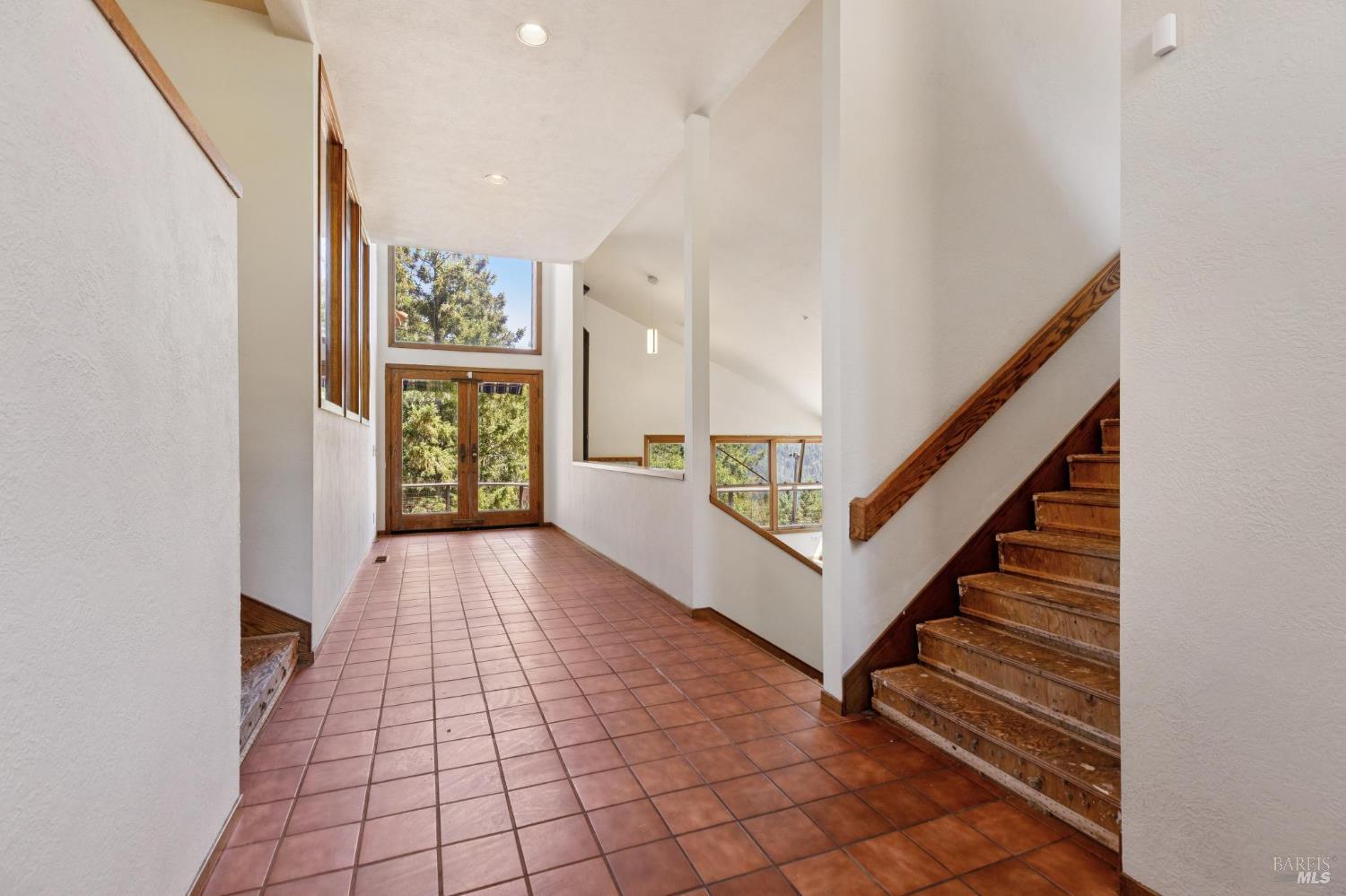 21540 Siri Road