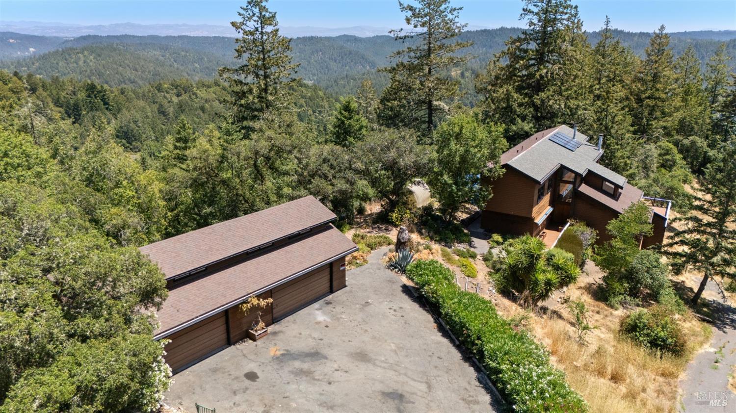 21540 Siri Road