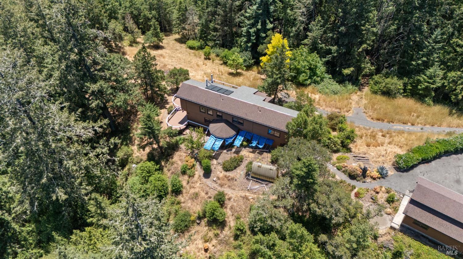 21540 Siri Road