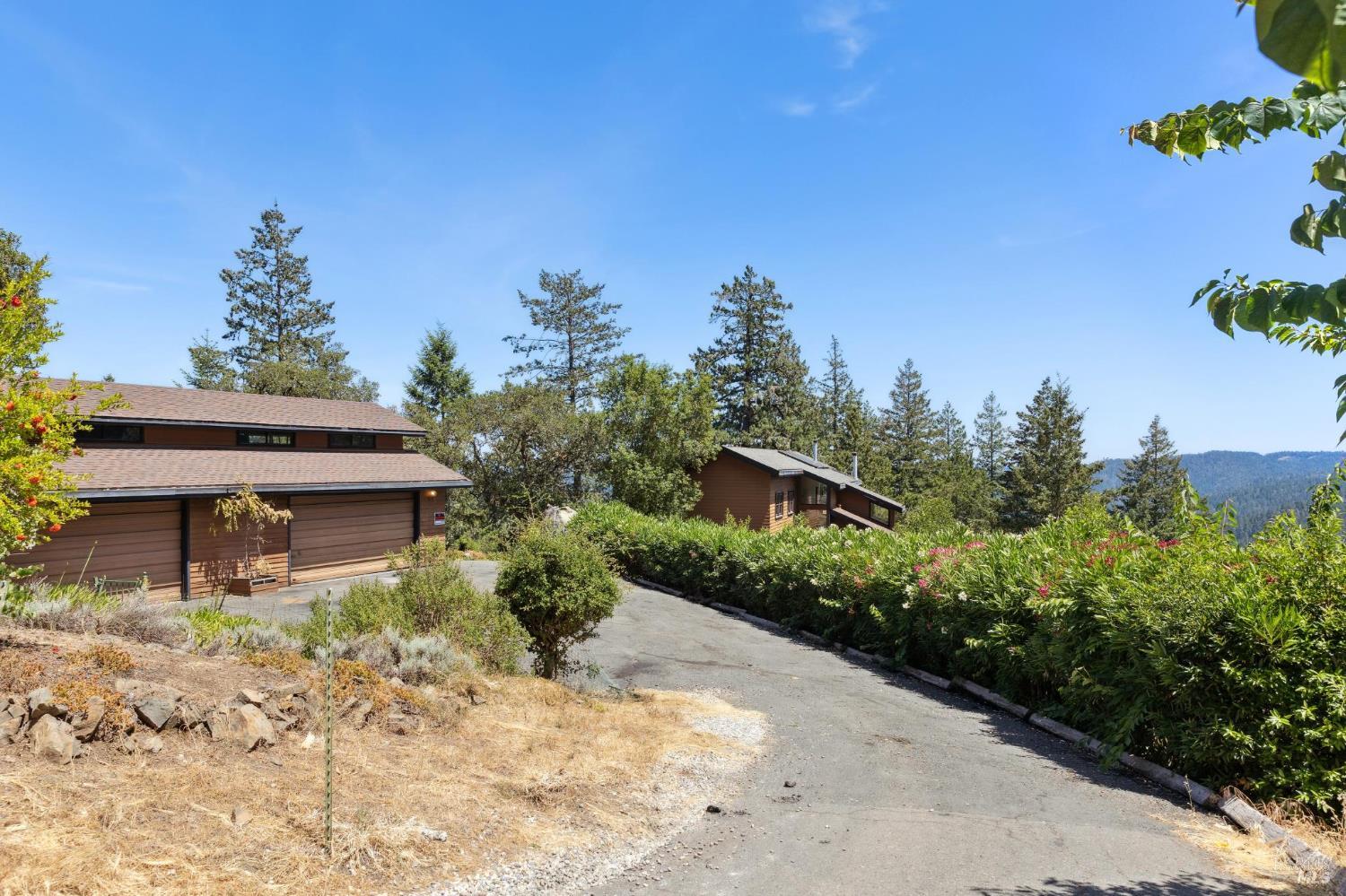 21540 Siri Road