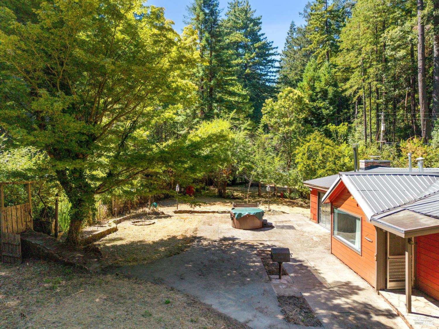 11 Kidd Creek Road