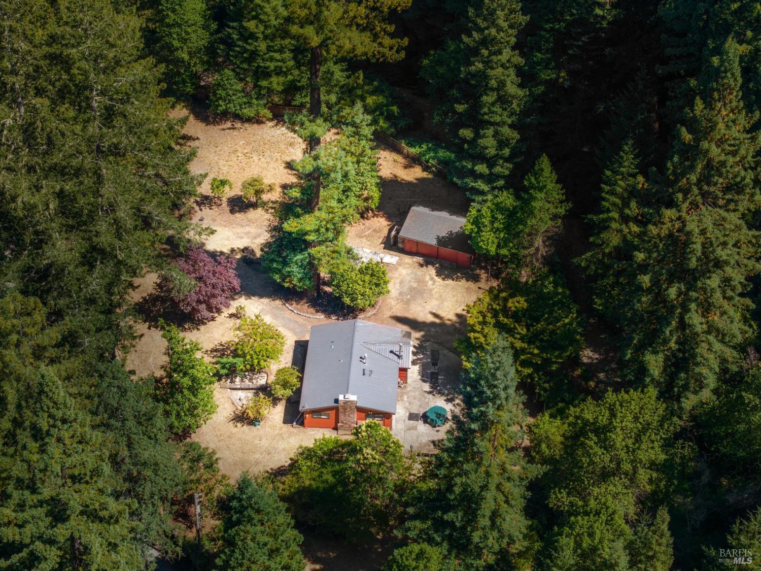 11 Kidd Creek Road