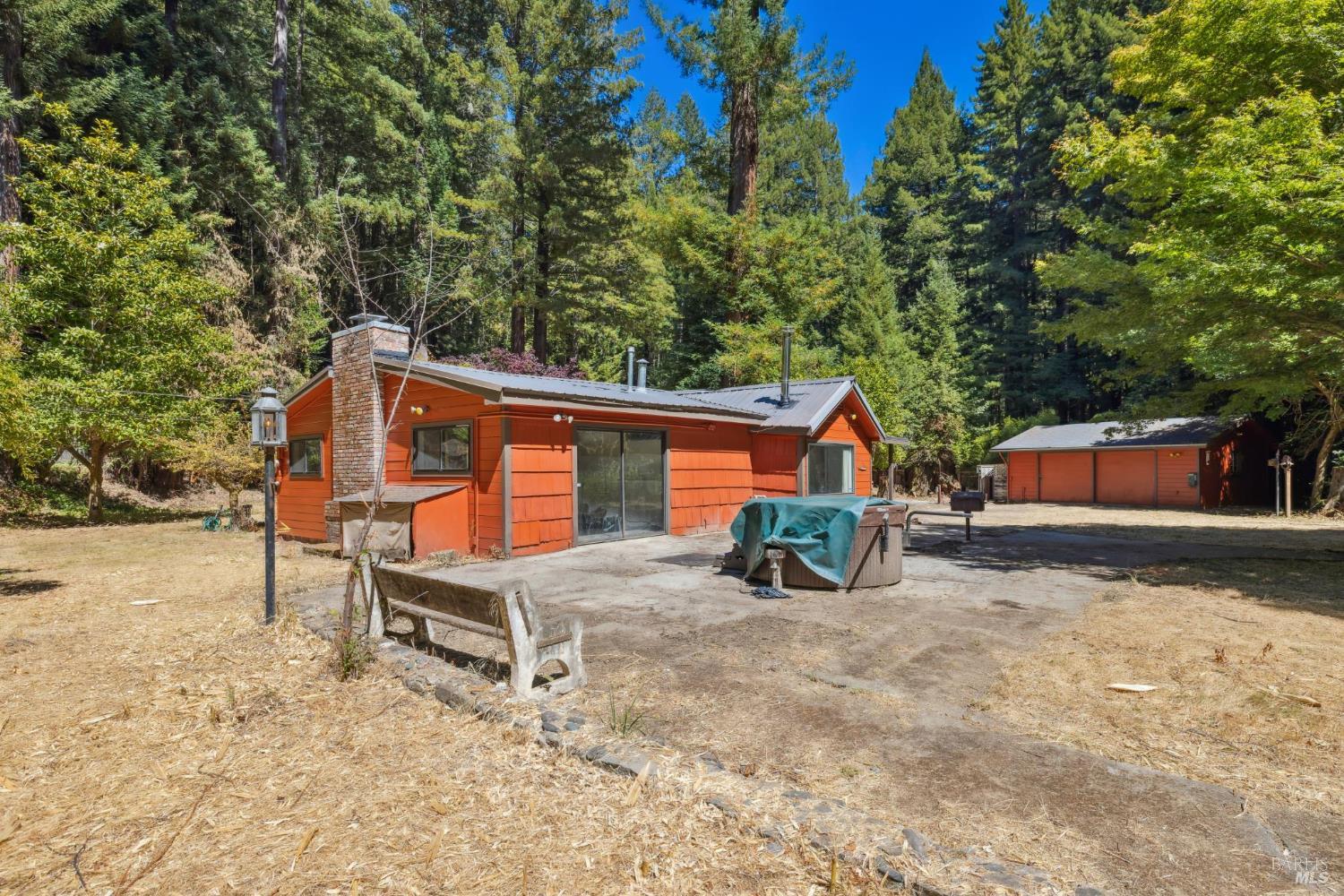 11 Kidd Creek Road