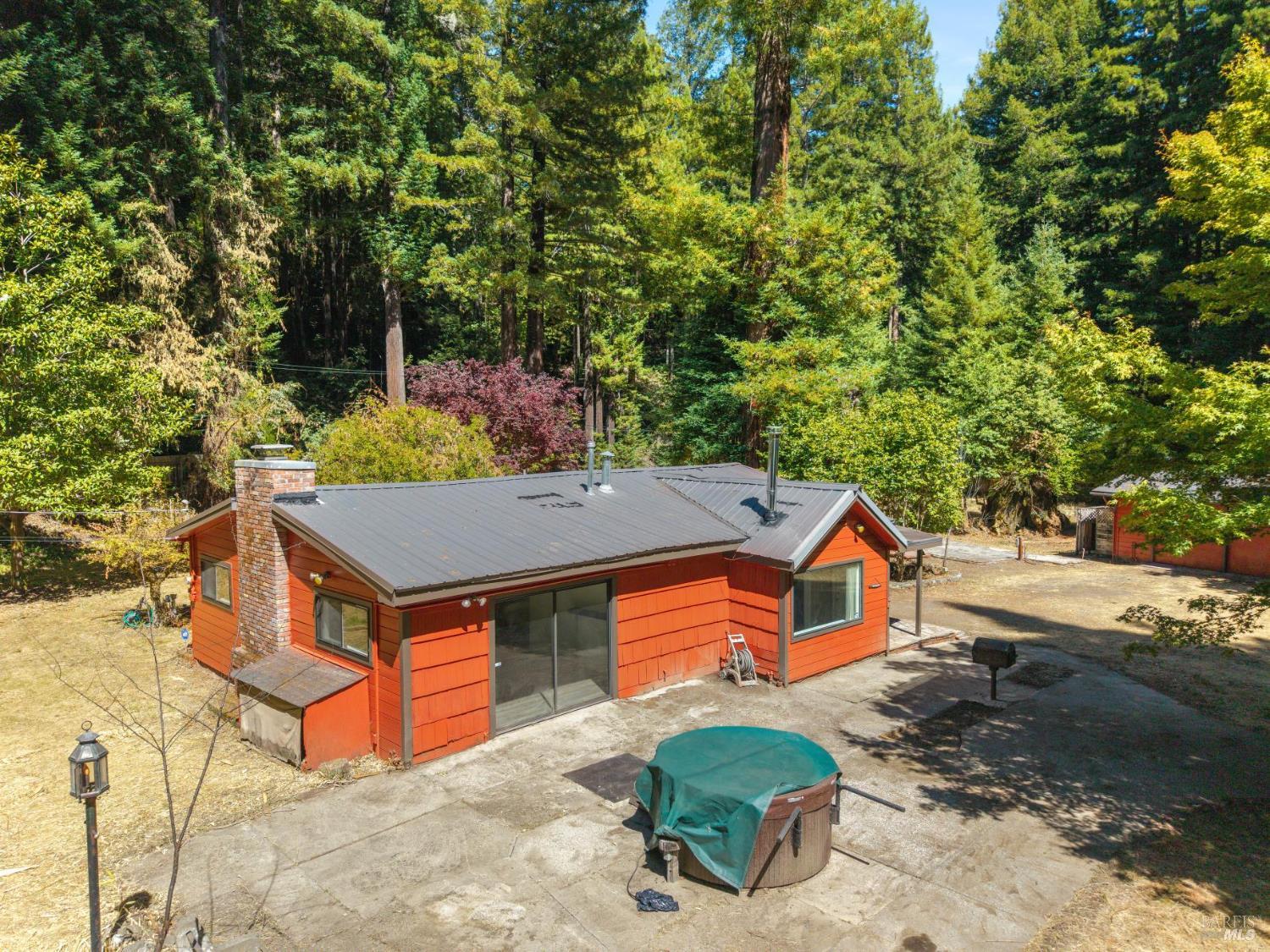 11 Kidd Creek Road
