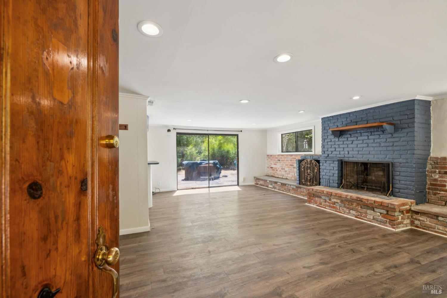 11 Kidd Creek Road
