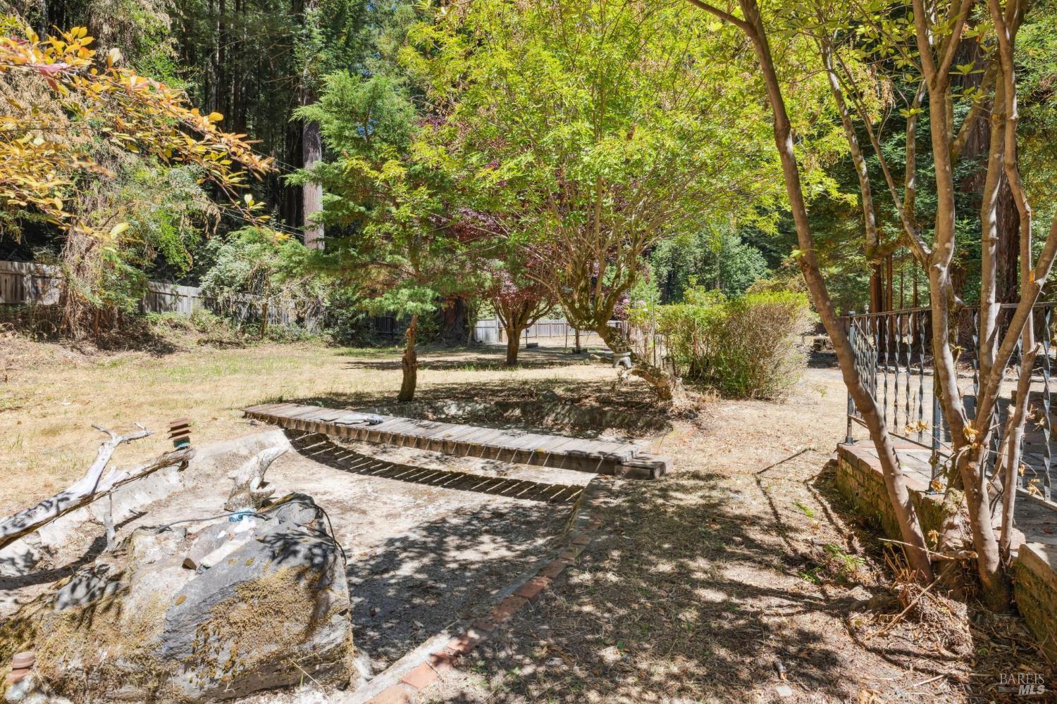 11 Kidd Creek Road