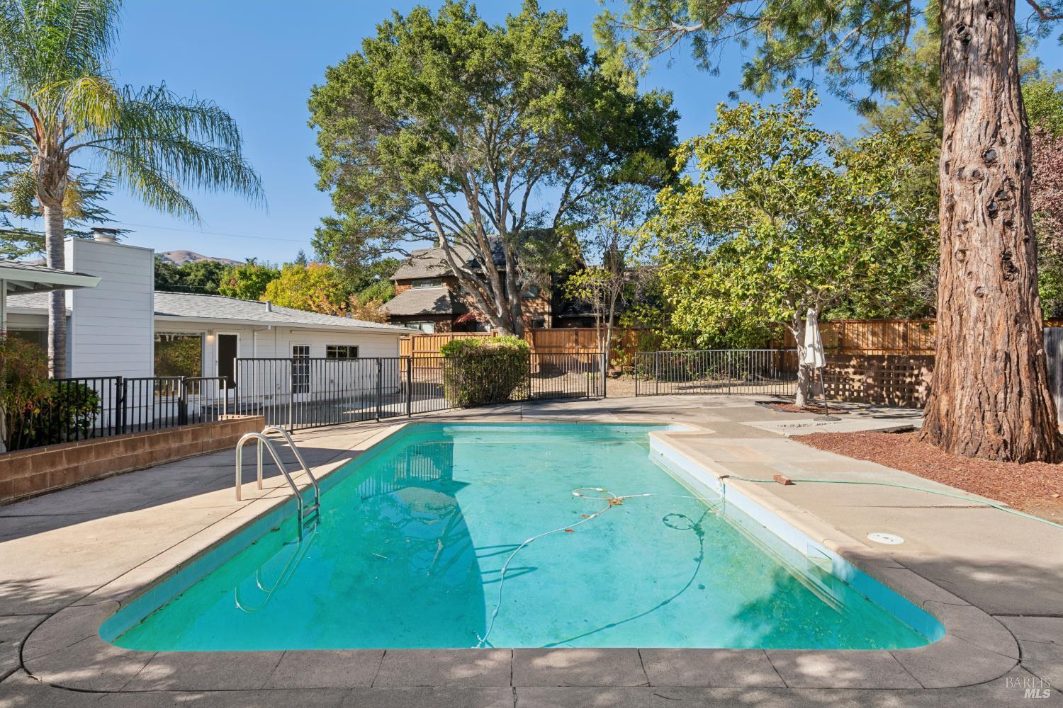 110 Van Tassel Court