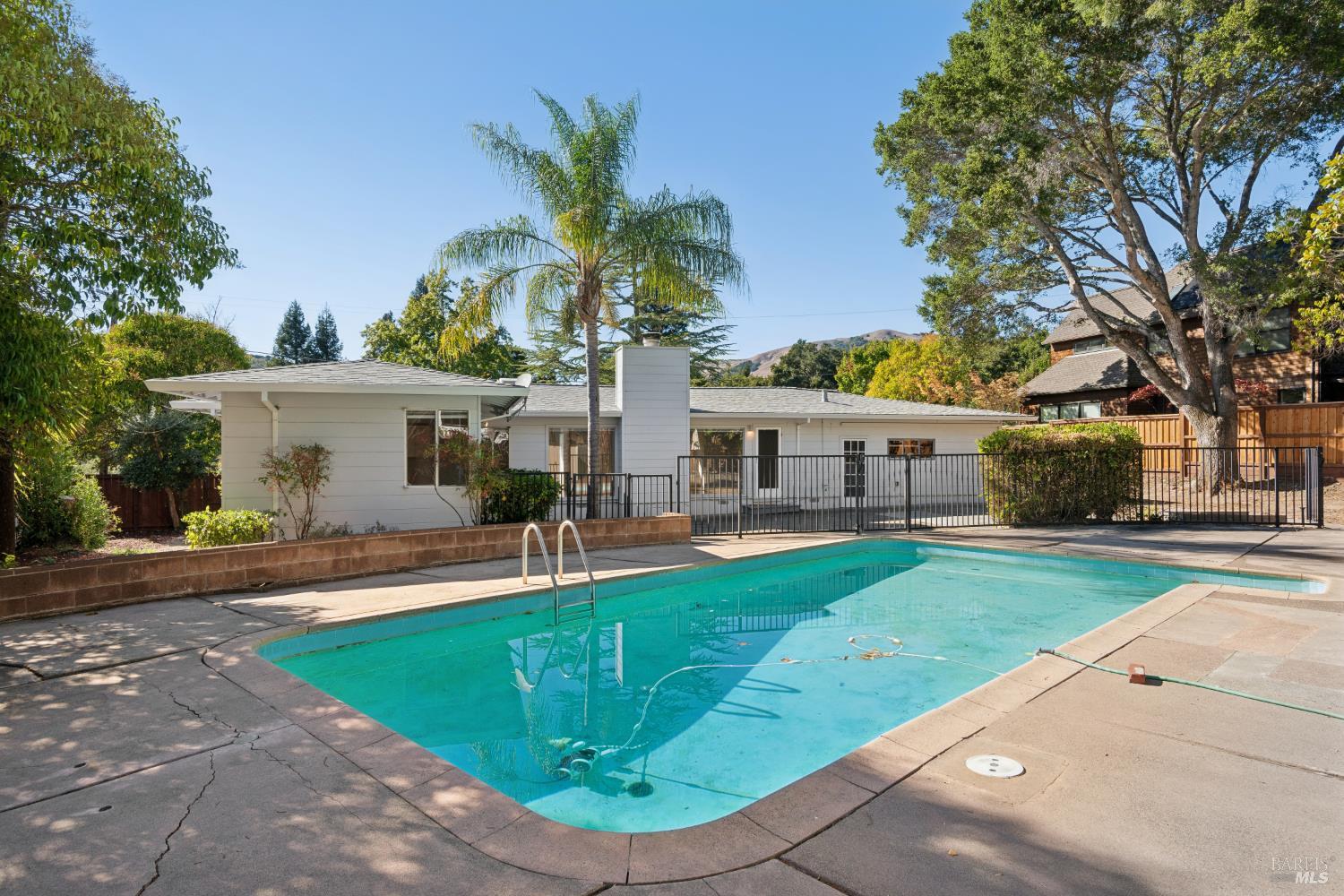 110 Van Tassel Court