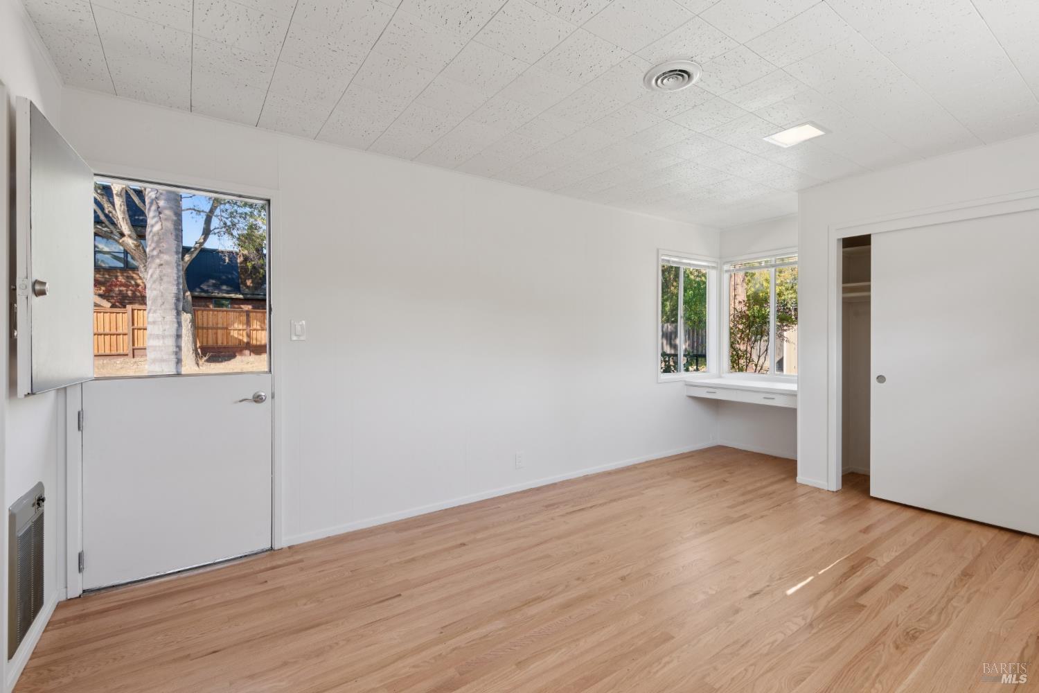110 Van Tassel Court