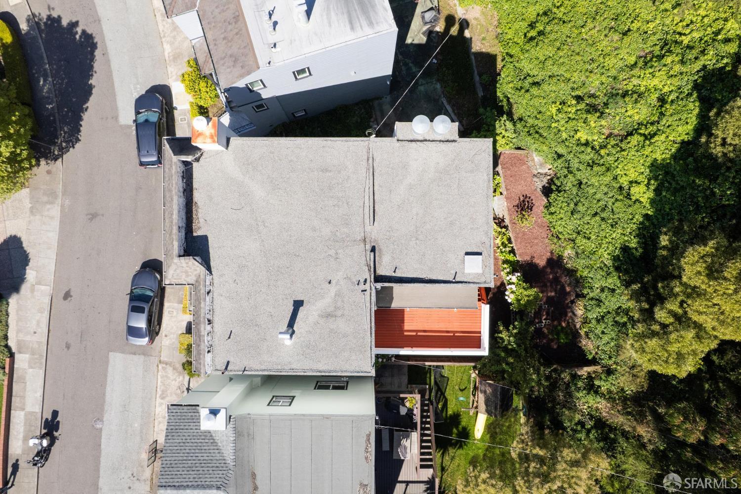 75 San Jacinto Way