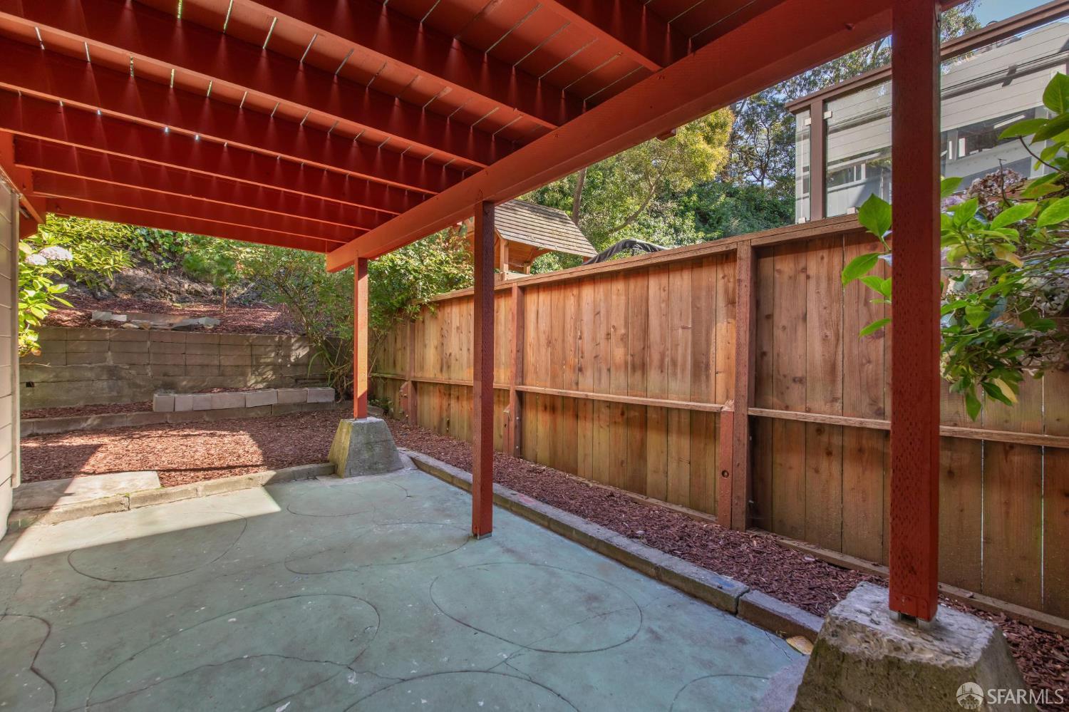75 San Jacinto Way