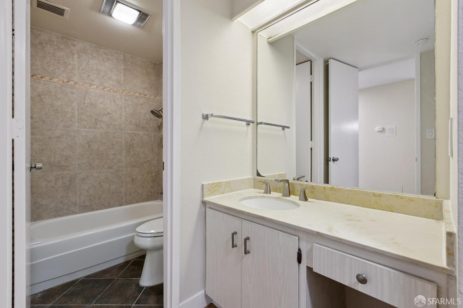 4124 Shelter Creek Lane