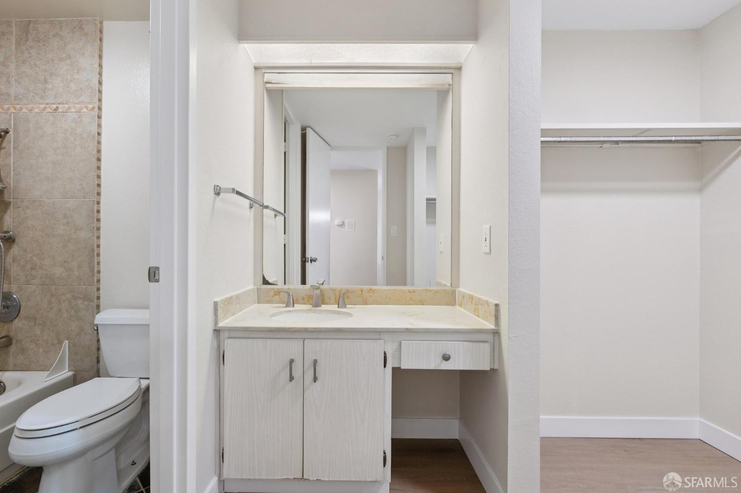 4124 Shelter Creek Lane