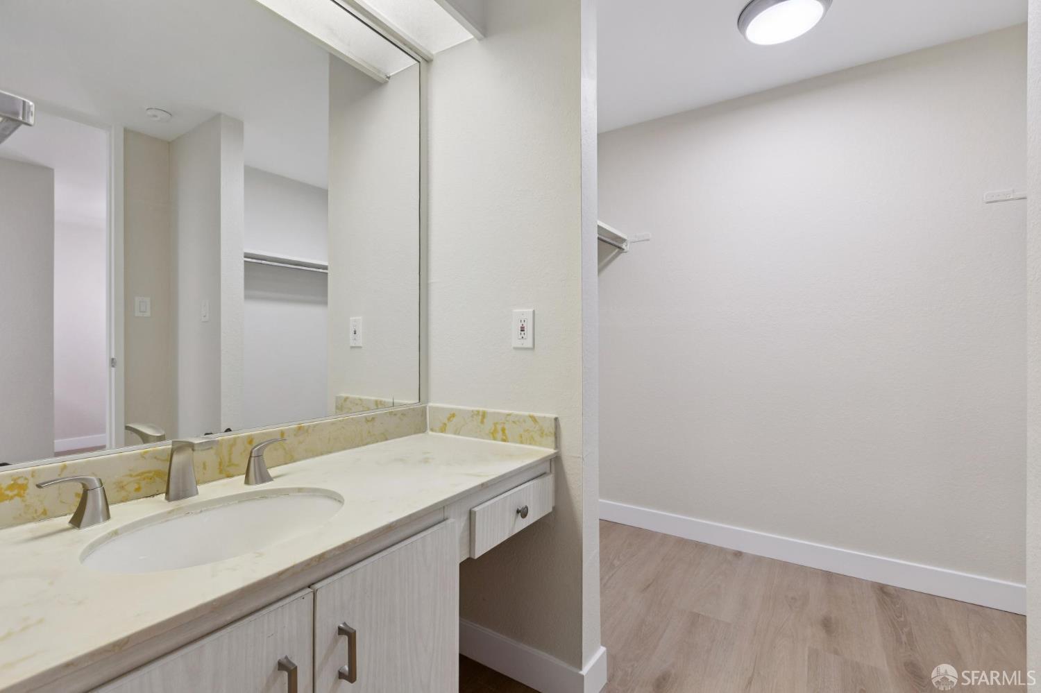 4124 Shelter Creek Lane