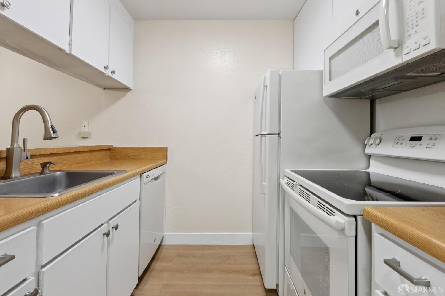 4124 Shelter Creek Lane