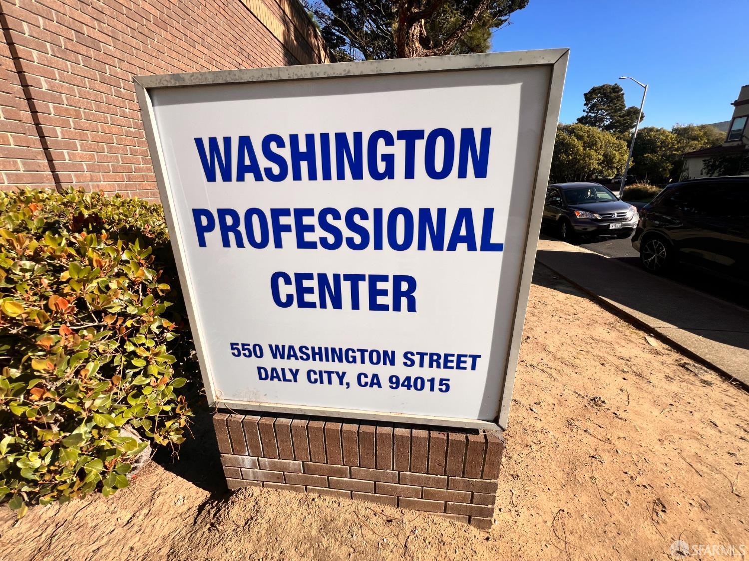 550 Washington Street