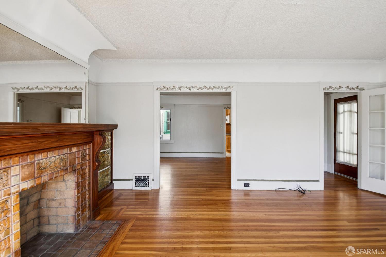 463 Templeton Avenue