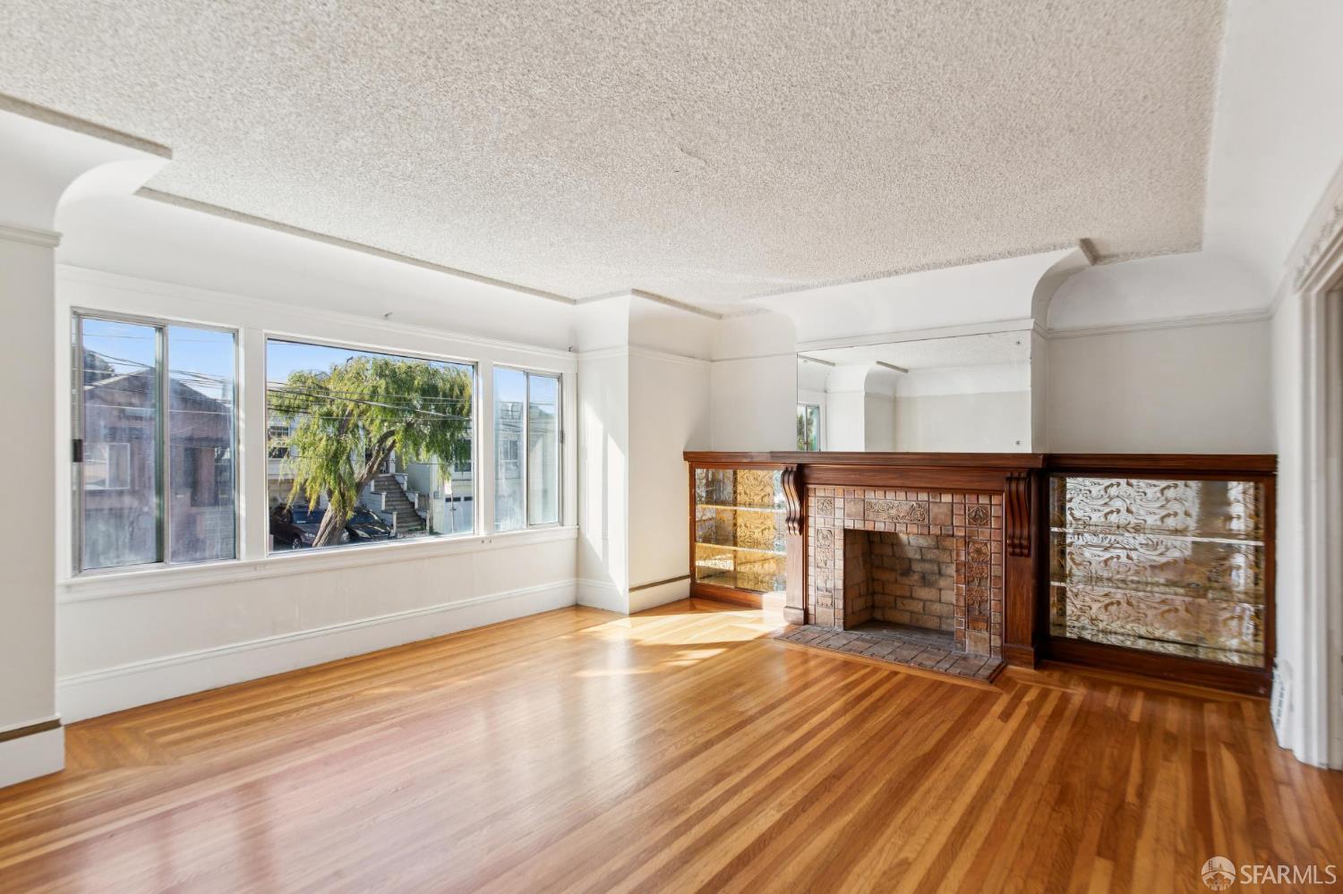 463 Templeton Avenue