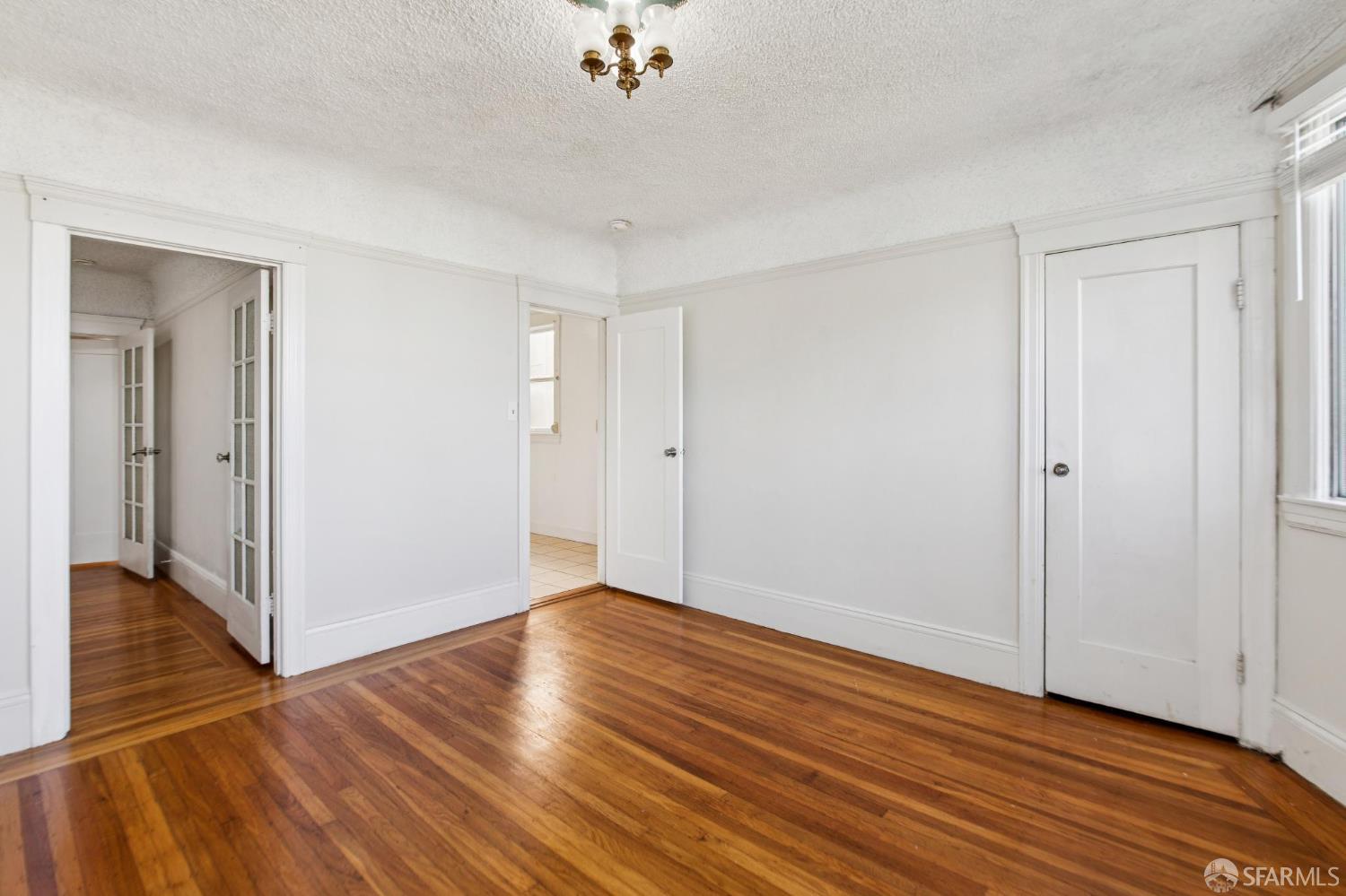 463 Templeton Avenue