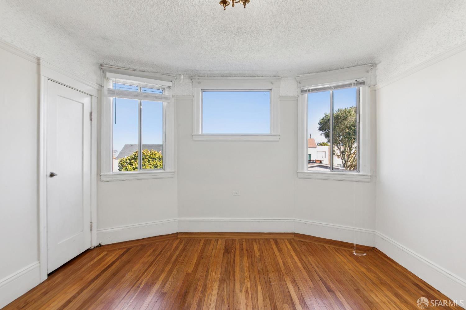 463 Templeton Avenue