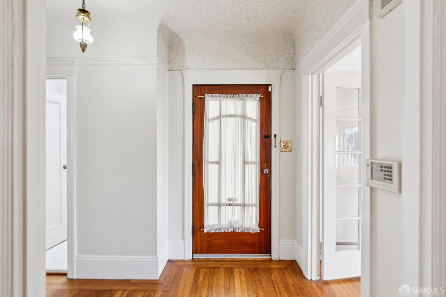 463 Templeton Avenue