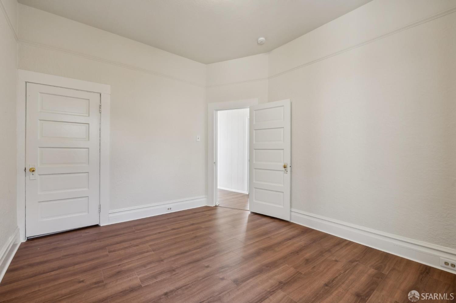 25 Farallones Street