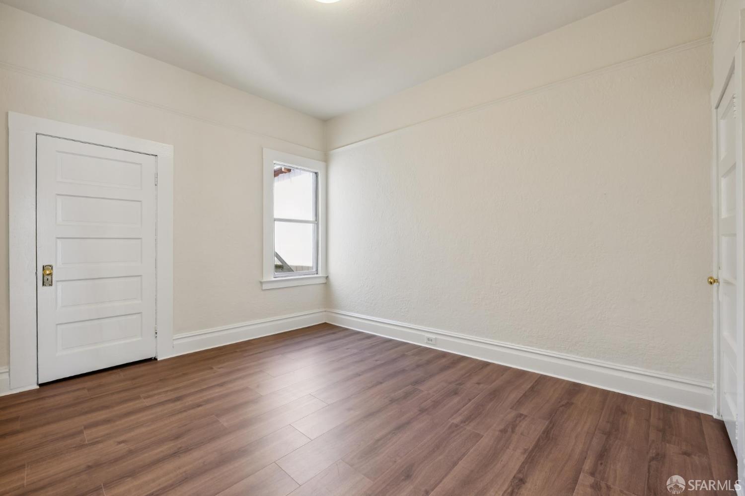 25 Farallones Street