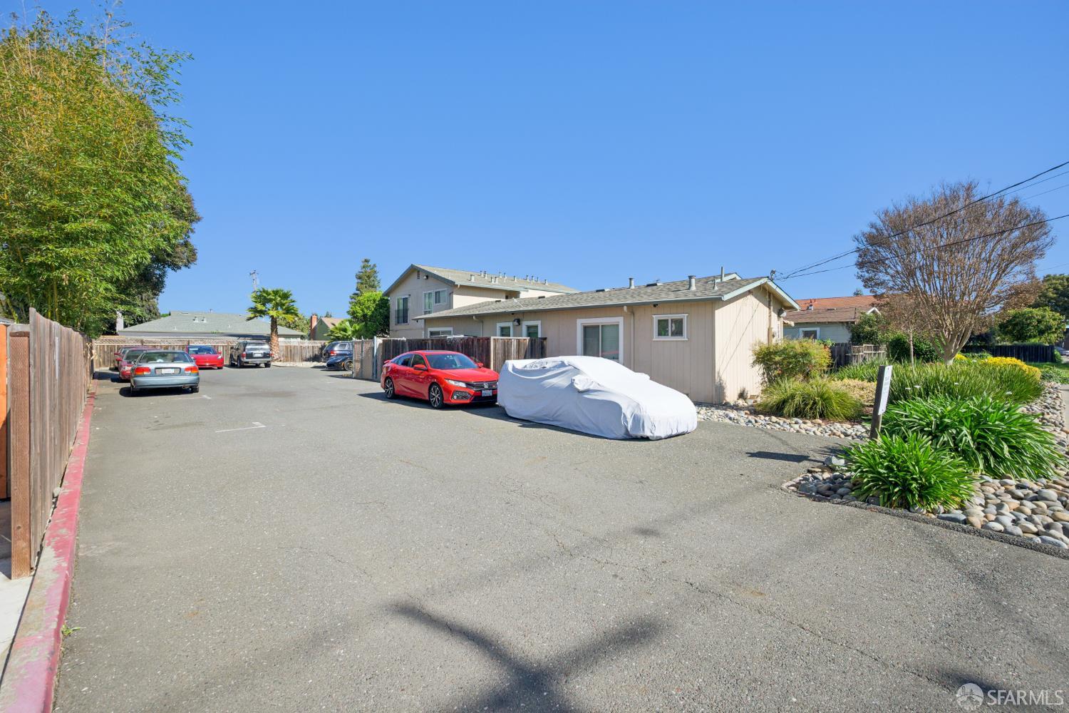 391 Bartlett Avenue