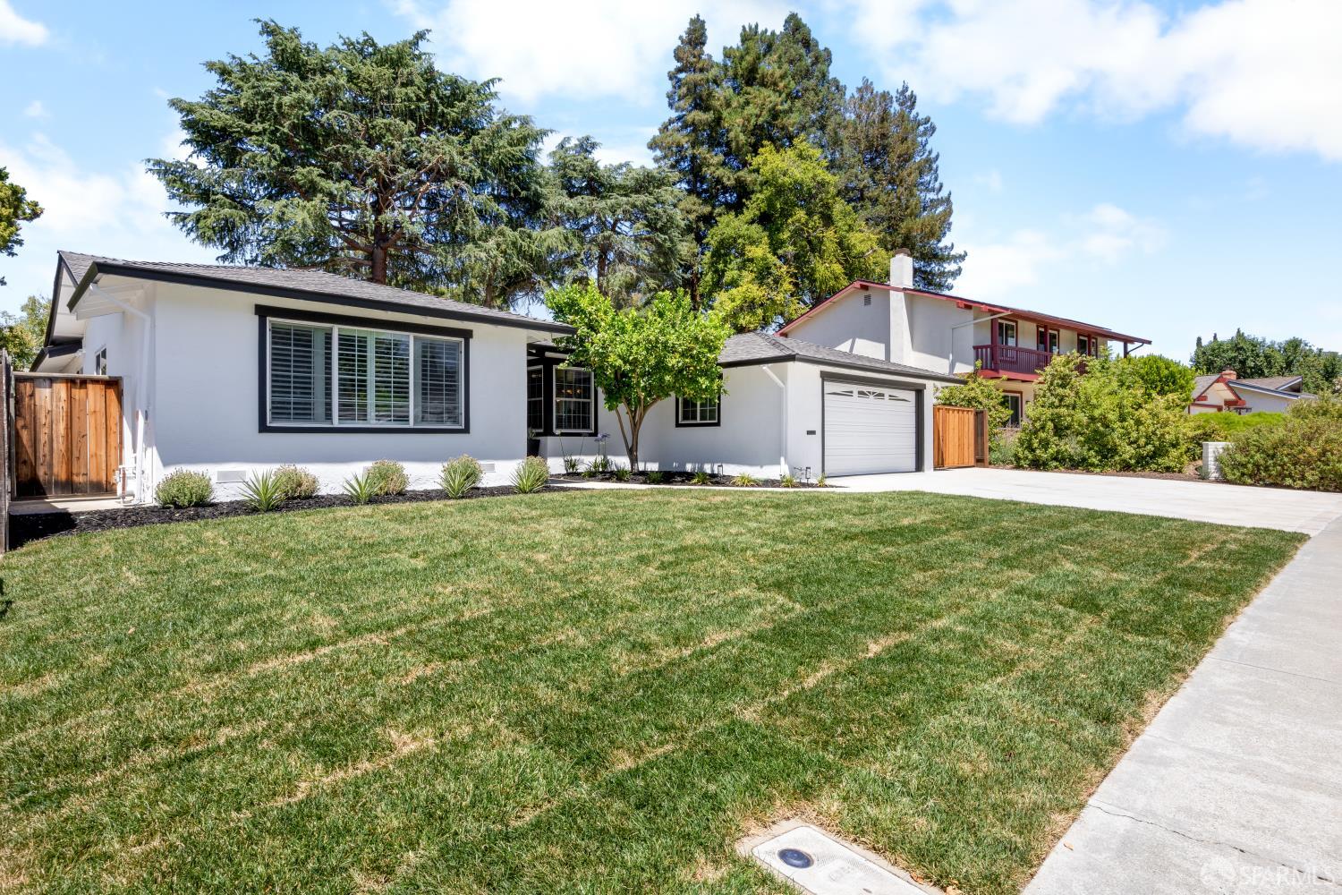 5348 Sandra Way