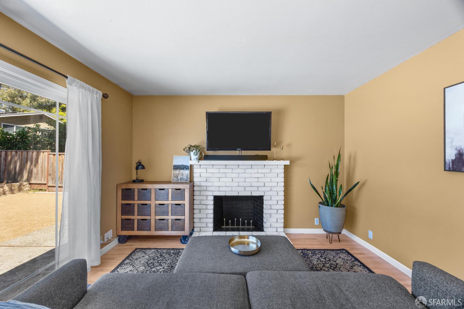 5348 Sandra Way