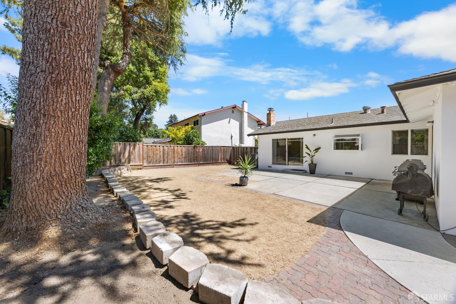5348 Sandra Way